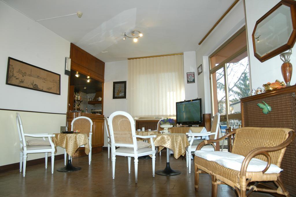 Amica Hotel Salsomaggiore Terme Bagian luar foto